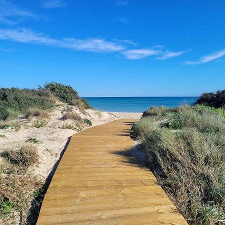 Appartamento Eleni 50M Spiaggia & Shopping Lido Marini Exteriör bild